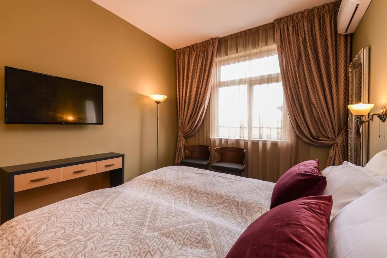 Sofia Dream Apartments - Jazzy Two Bedroom Suite By Flat Mаnager Exterior photo